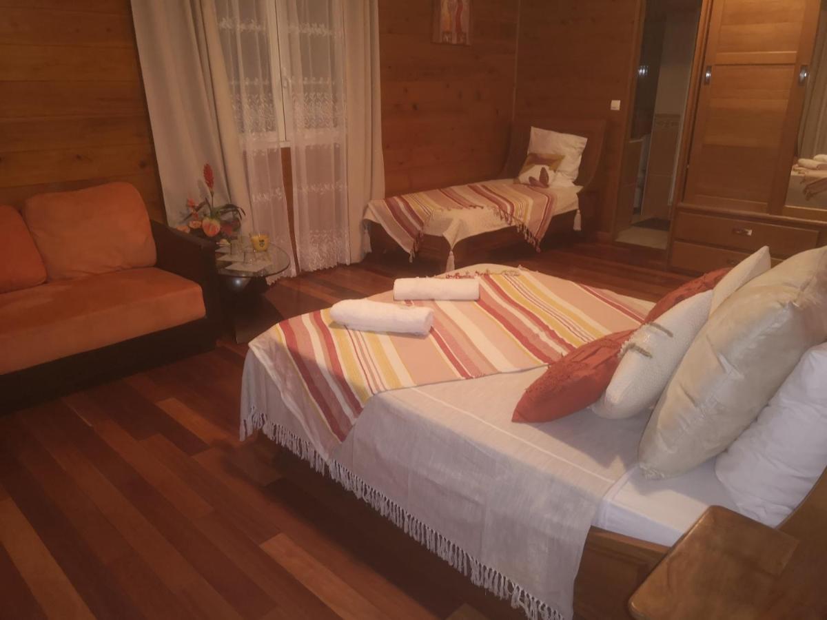 Le Papangue Bed & Breakfast Salazie Bagian luar foto